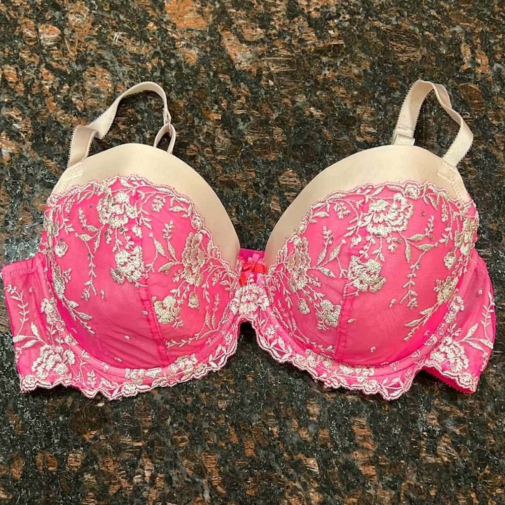 Victoria’s Secret Dream Angels 38D Bra